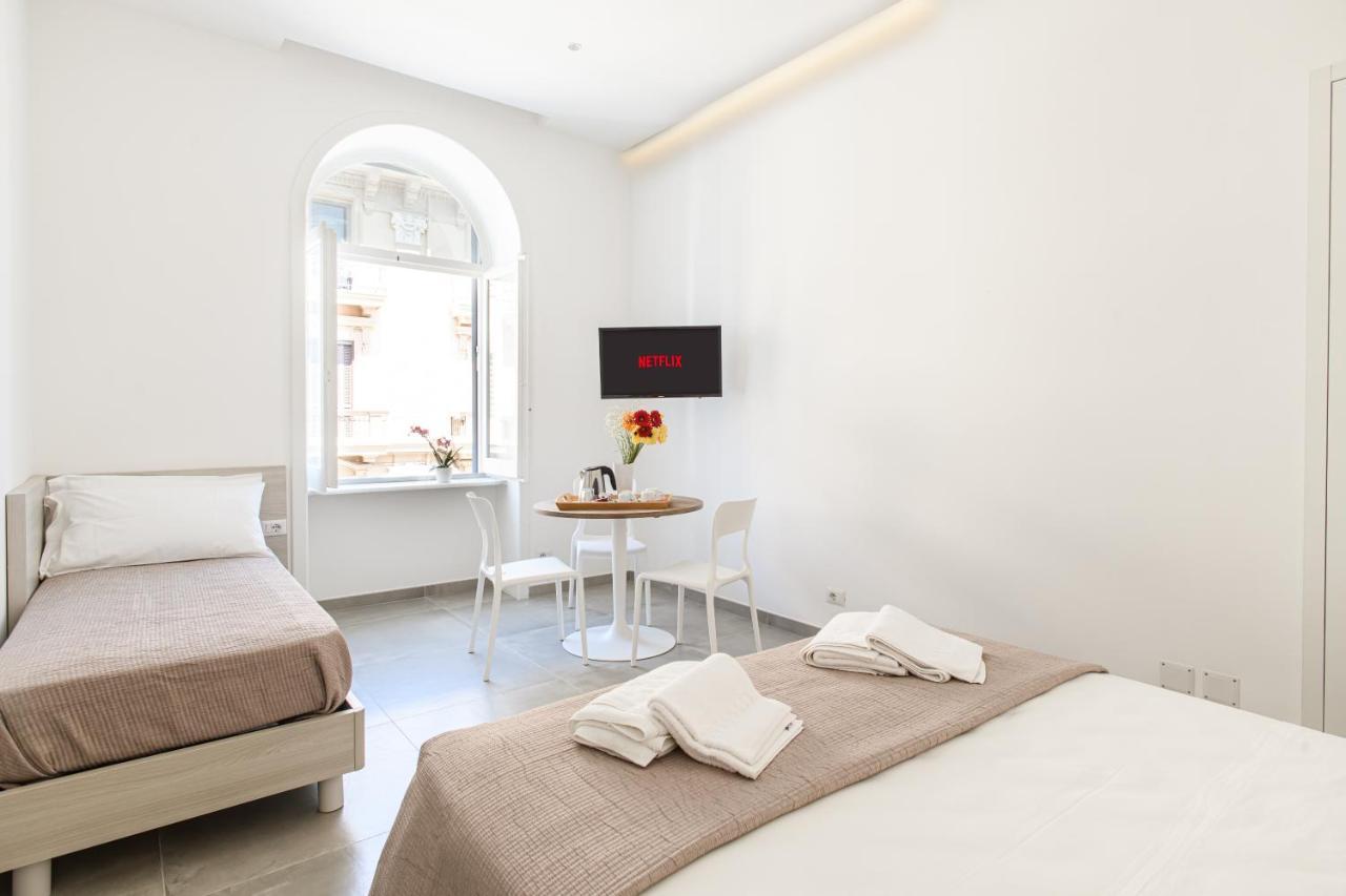 Lux Caracciolo Bed & Breakfast Napoli Eksteriør bilde